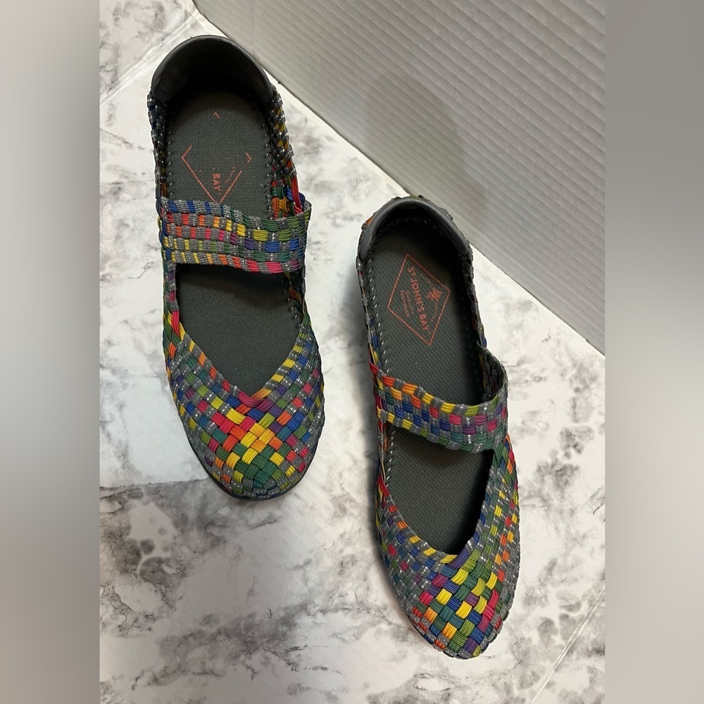 St. John's Bay Multicolor Woven Platform Shoes Size 8” - Picture 3 of 6
